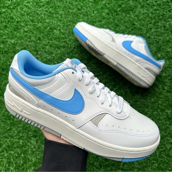 Nike Gamma Force White / University Blue - Picture 3 of 9